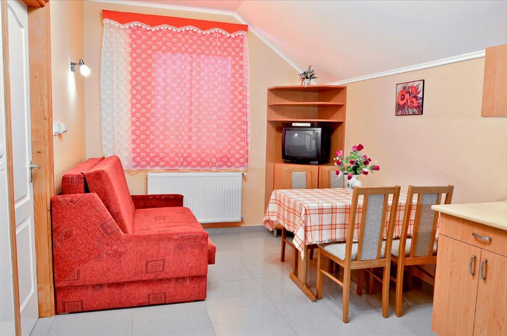 Holiday Home Rose Хайдусобосло Экстерьер фото